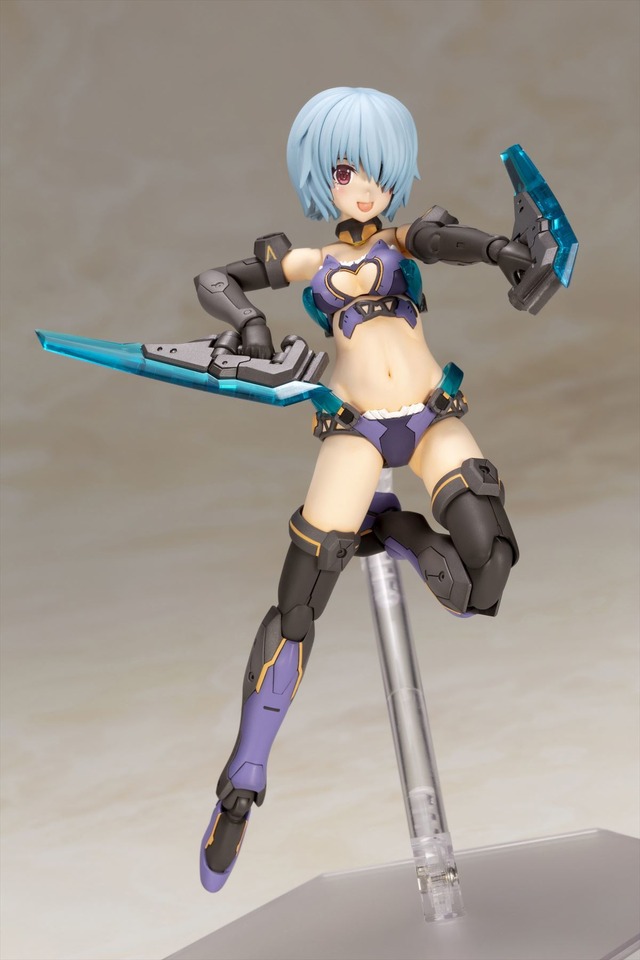 「フレームアームズ・ガール フレズヴェルク Bikini Armor Ver.」4,800円（税抜）(C) KOTOBUKIYA