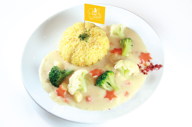 ホワイトシチュー ～ひと振りのスパイスを添えて～　1,500円（税込）