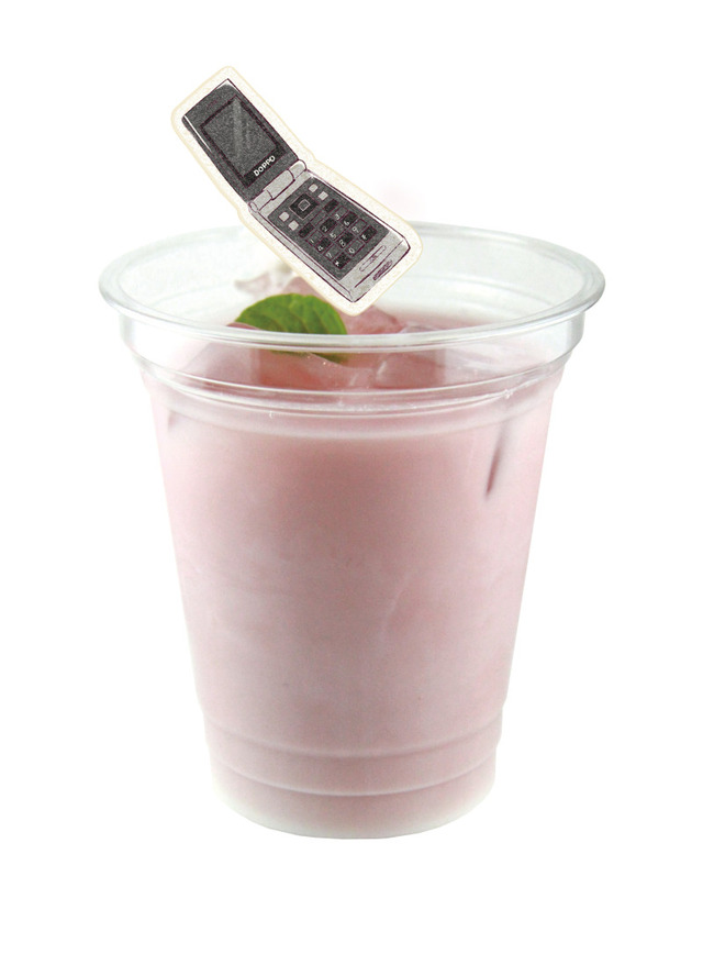 観音坂独歩のザクロヨーグルト　800円（税込）