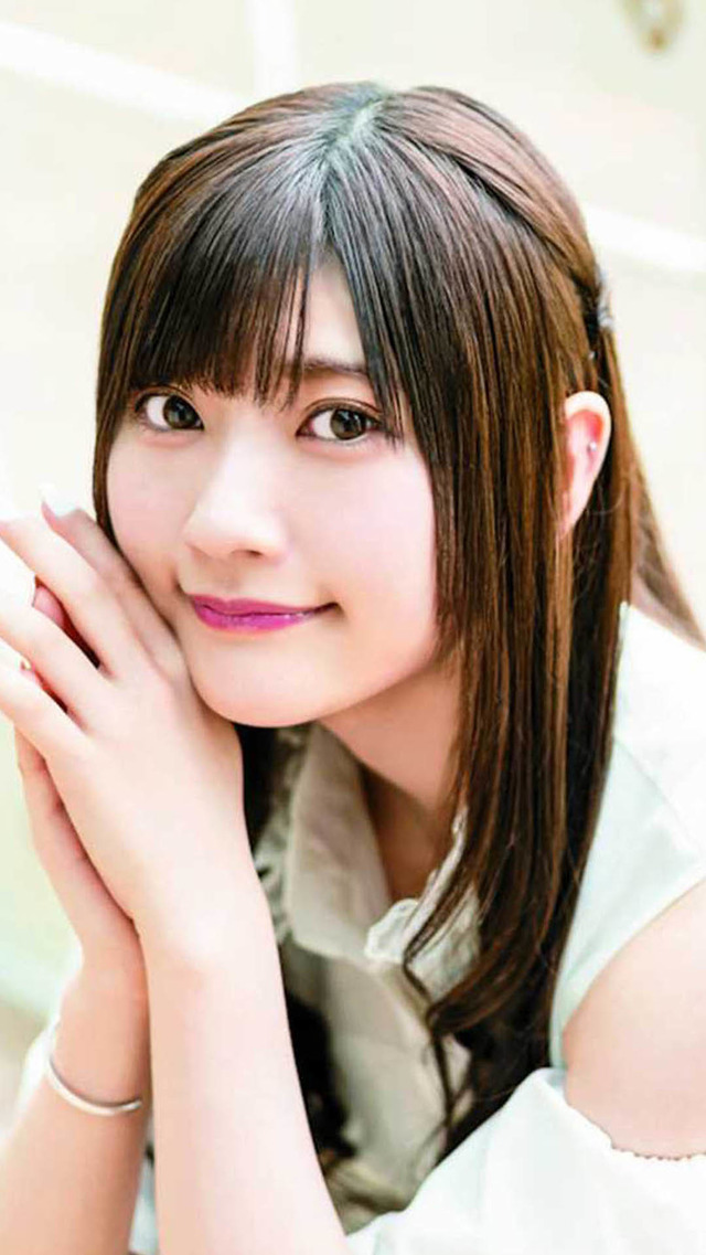 逢澤 莉央：山田麻莉奈