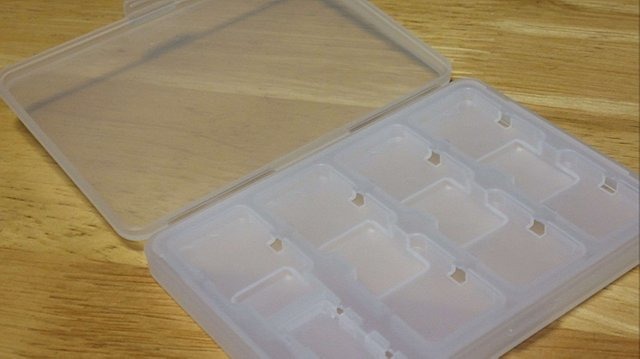 『スマブラSP』で“ニンテンドースイッチ”デビューをする方にもお勧め！ 100円ショップで手に入るスイッチ向けアイテム4選