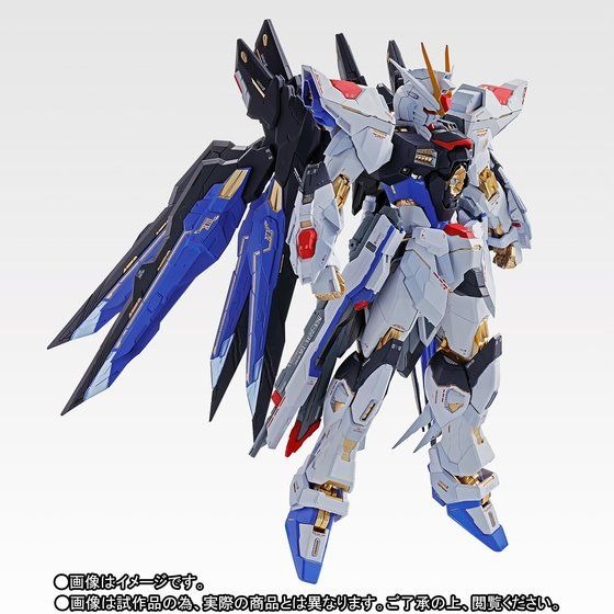 「METAL BUILD ストライクフリーダムガンダム SOUL BLUE Ver.」27,000円（税込）(C)創通・サンライズ