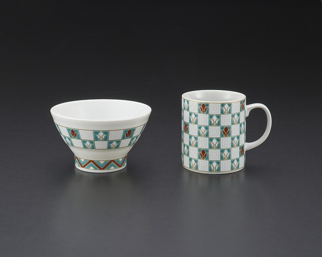 九谷焼 機動戦士ガンダム 鉄血のオルフェンズ 飯碗・マグカップセット 5,616円(税込) (C)創通・サンライズ・MBS