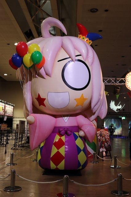 『FGO』冬祭りスタート！女主人公はピエロにフォウくんは玉乗り、サーカス仕様で華やかな会場
