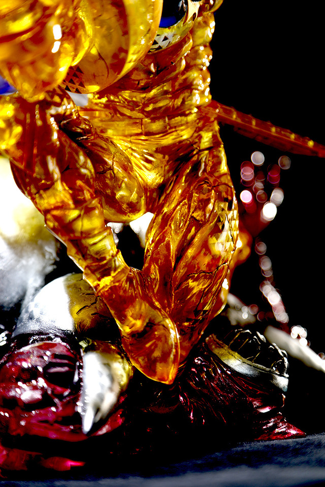 「theCURATIONSシリーズ 神威の断頭台」139,800円（税抜）