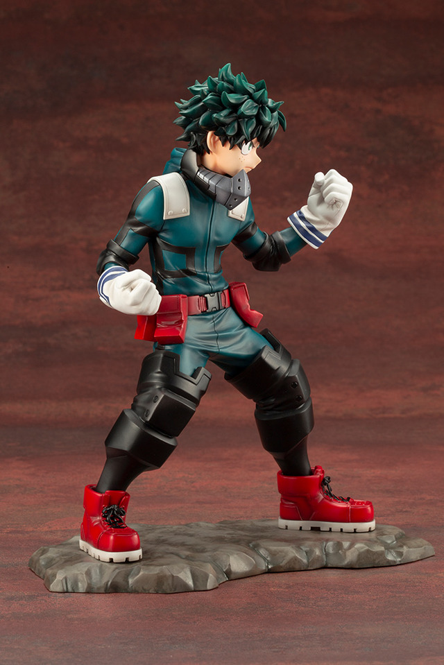「ARTFX J 緑谷出久」価格：9,200円（税抜）（C）堀越耕平／集英社・僕のヒーローアカデミア製作委員会