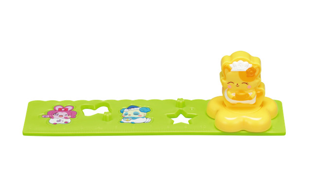 【コップのかみさま ちゃこのステンシルルーラー】 (C)BANDAI/TV TOKYO・ここたま製作委員会