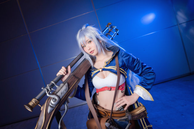 優勝賞金100万ドル『シャドバ』世界大会2018！五木あきら含む公式コスプレイヤー10人が会場を彩る【写真107枚】