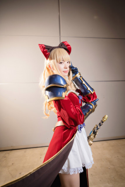 優勝賞金100万ドル『シャドバ』世界大会2018！五木あきら含む公式コスプレイヤー10人が会場を彩る【写真107枚】