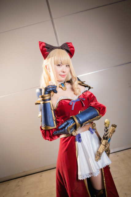 優勝賞金100万ドル『シャドバ』世界大会2018！五木あきら含む公式コスプレイヤー10人が会場を彩る【写真107枚】