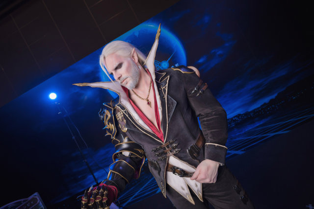 優勝賞金100万ドル『シャドバ』世界大会2018！五木あきら含む公式コスプレイヤー10人が会場を彩る【写真107枚】