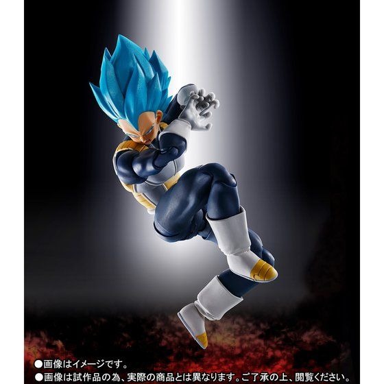 「S.H.Figuarts スーパーサイヤ人ゴッドスーパーサイヤ人ベジータ-超-」・価格：5940円（税込）（C）バードスタジオ/集英社　（C）「2018 ドラゴンボール超」製作委員会