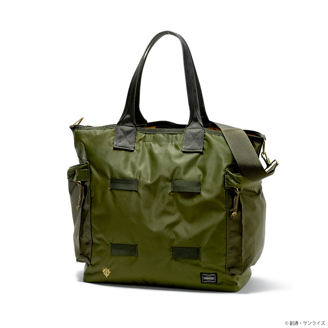 「PORTER 2WAYトートバッグ　ZEONモデル」34,560円(税込)(C)創通・サンライズ