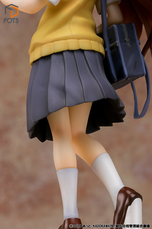 劇場版 のんのんびより ばけーしょん 「越谷小鞠」 1/7スケール塗装済み完成品フィギュア 13,800円（税別）(C)2018 あっと・KADOKAWA刊/旭丘分校管理組合劇場