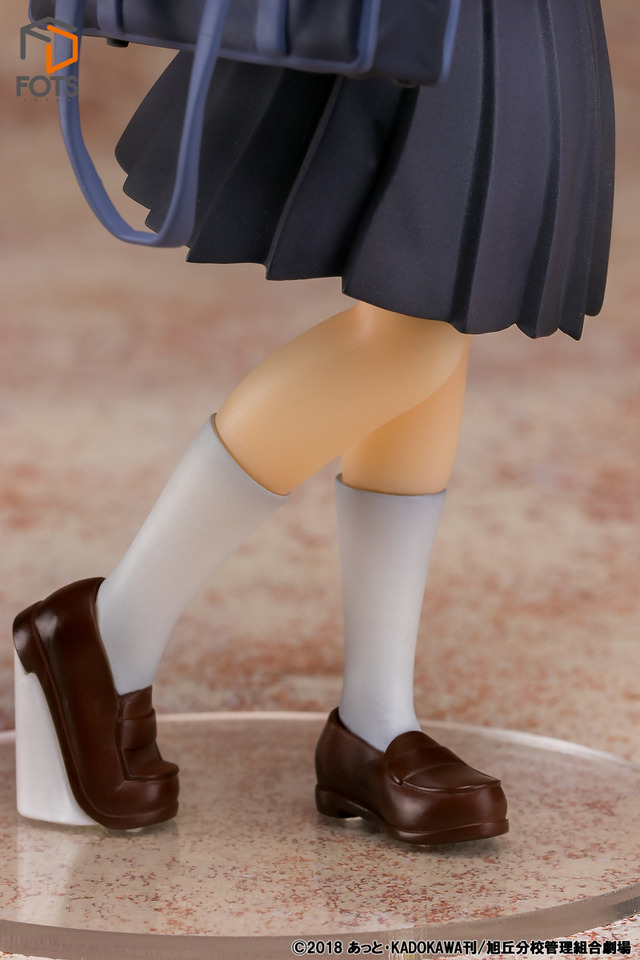 劇場版 のんのんびより ばけーしょん 「越谷小鞠」 1/7スケール塗装済み完成品フィギュア 13,800円（税別）(C)2018 あっと・KADOKAWA刊/旭丘分校管理組合劇場