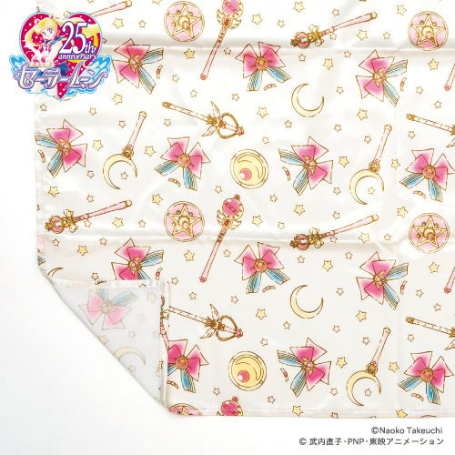 「マルチクロス」各1,200円(3種展開)