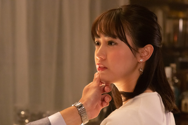 『シリーズ怪獣区 ギャラス』奥仲麻琴（片瀬エリカ役）（C）東映特撮ファンクラブ