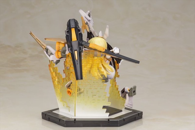 「バーゼラルド -SESSION GO!!-」13,800円（税抜）(C)KOTOBUKIYA/ FAGirl Project