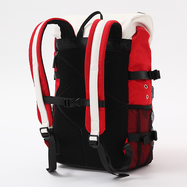 「ダーリン・イン・ザ・フランキス」コラボレーション　ゼロツーモデル　バックパック 14,800円(税別)  (C)ダーリン・イン・ザ・フランキス製作委員会