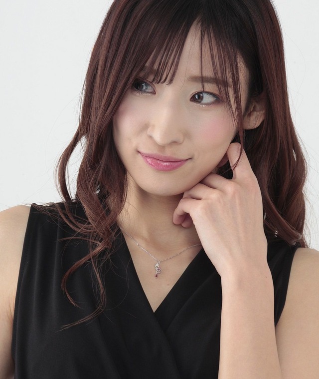 「ネックレス アンクの割れたメダルデザイン」16,200 円（税込）(C)石森プロ・東映