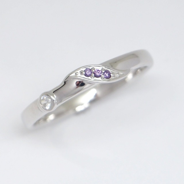 「コンボデザイン リング」プトティラ 15,120 円（税込）(C)石森プロ・東映