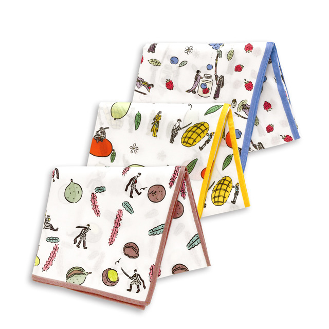 バンダナ(全３種)1,800円 ＋税(c)2015-2019 DMM GAMES/Nitroplus