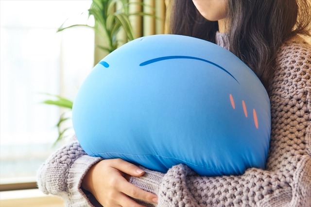 「リムルを抱きしめたくなるクッション」4,320円
