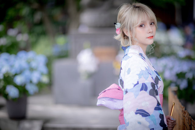 フォロワー数110万！中国プロコスプレイヤー夏美の圧倒的な“美の顕現”【インタビュー】