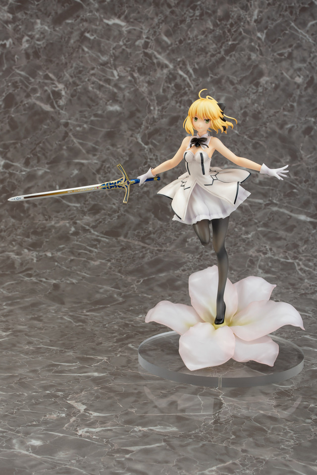 1/7スケールフィギュア「セイバー/アルトリア・ペンドラゴン〔リリィ〕」14,800円（税抜）（C） TYPE-MOON / FGO PROJECT