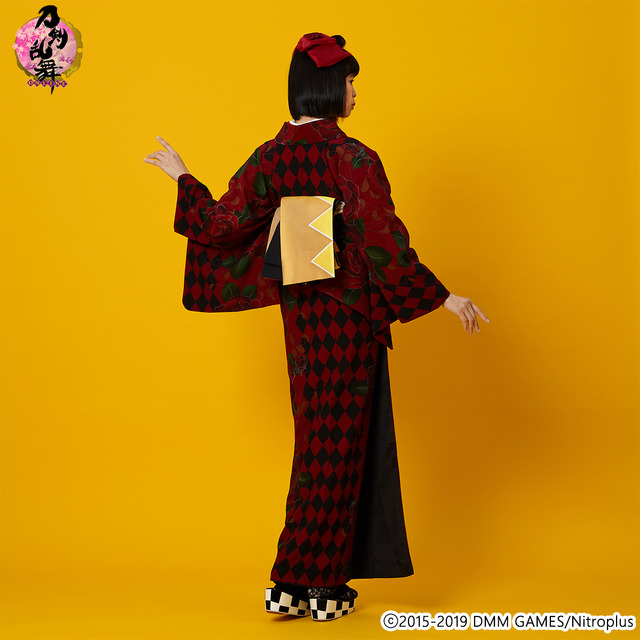 「刀剣乱舞-ONLINE-×ふりふコラボ 小紋」加州清光デザイン 62,640円（税込）（C）2015-2019 DMM GAMES/Nitroplus