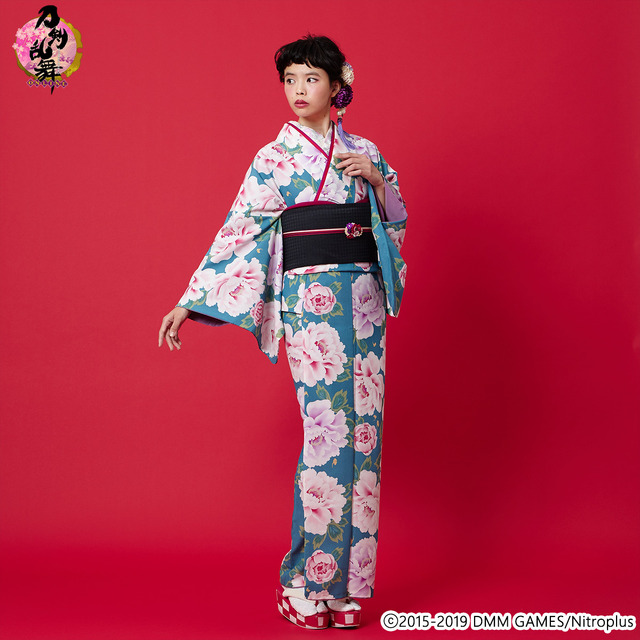 「刀剣乱舞-ONLINE-×ふりふコラボ 小紋」歌仙兼定デザイン 62,640円（税込）（C）2015-2019 DMM GAMES/Nitroplus