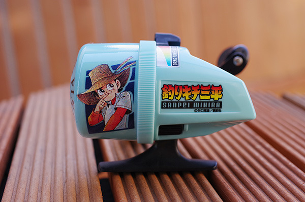 「スピンキャストリール 釣りキチ三平／三平三平」7,800円（税別）（C）矢口高雄／講談社