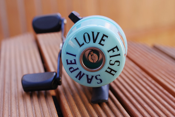 「スピンキャストリール 釣りキチ三平／三平三平」7,800円（税別）（C）矢口高雄／講談社