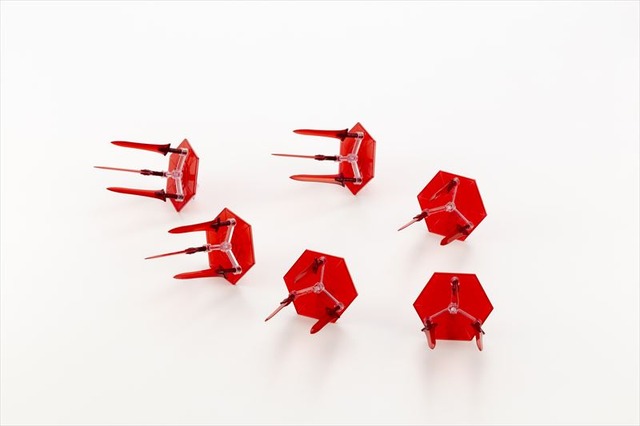 「フレームアームズ・ガール＆ウェポンセット〈迅雷Ver.〉」7,000円 （税抜）（C） KOTOBUKIYA