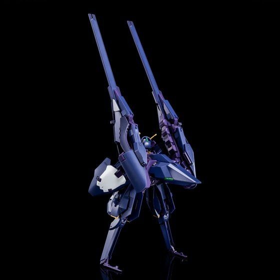 「HG 1/144 ガンダムTR-6［ヘイズルII］（実戦配備カラー）」2,592円（税込）（C）創通・サンライズ