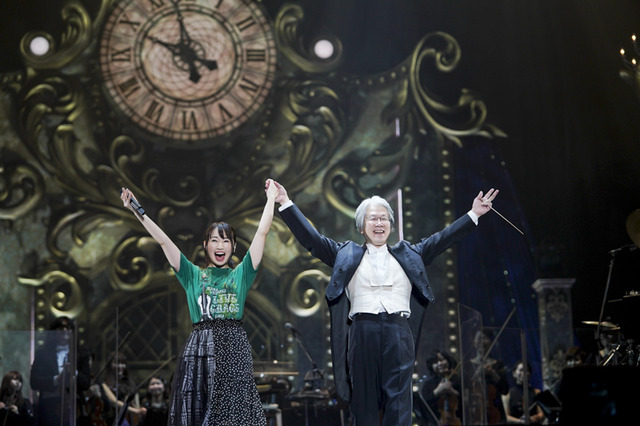 「NANA MIZUKI LIVE GRACE -OPUS III-」写真：上飯坂一、小境勝巳