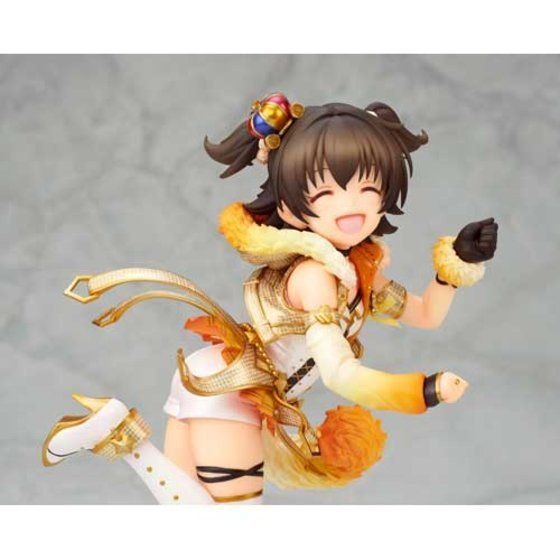 「【1/7スケール PVC製塗装済完成品】赤城みりあ　パーティータイム・ゴールドVer.」価格：15,984円（税込）（C）BANDAI NAMCO Entertainment Inc.