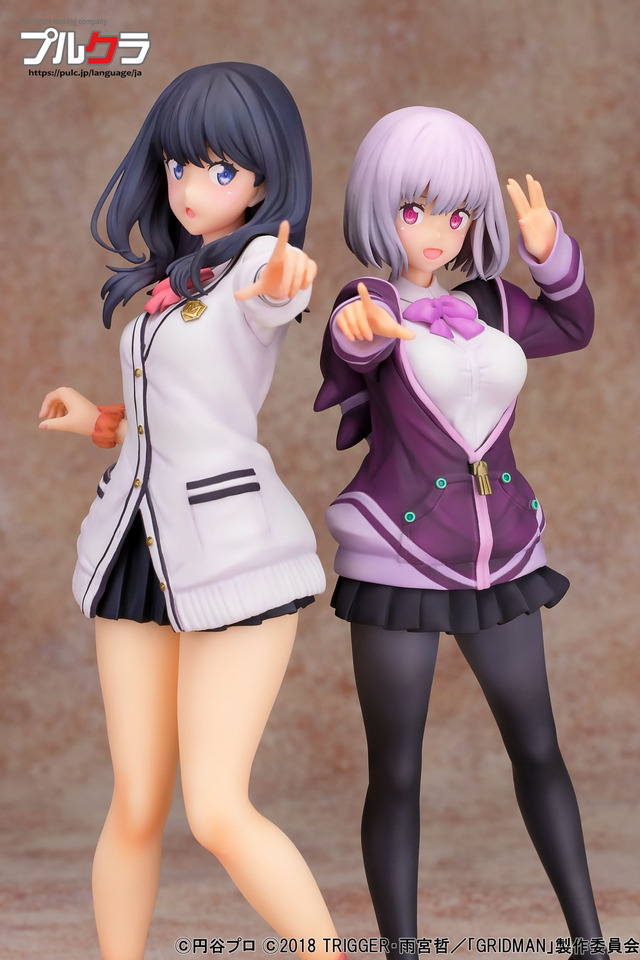「SSSS.GRIDMAN 1/6スケール『新条アカネ』PVC製塗装済完成品」13,800円（税抜）（C）円谷プロ（C）2018 TRIGGER・雨宮哲／「GRIDMAN」製作委員会