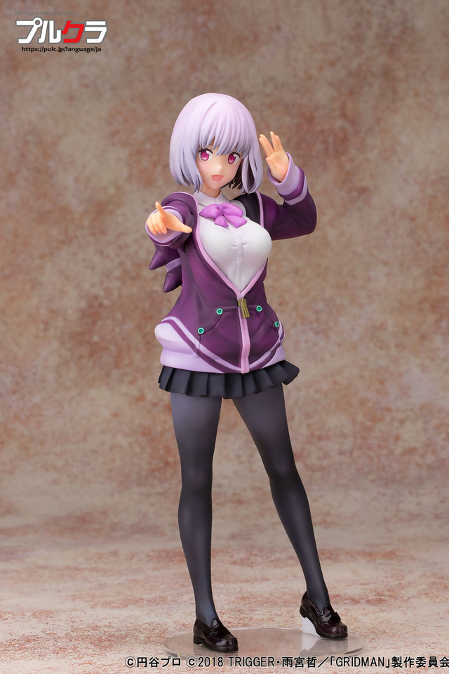 「SSSS.GRIDMAN 1/6スケール『新条アカネ』PVC製塗装済完成品」13,800円（税抜）（C）円谷プロ（C）2018 TRIGGER・雨宮哲／「GRIDMAN」製作委員会