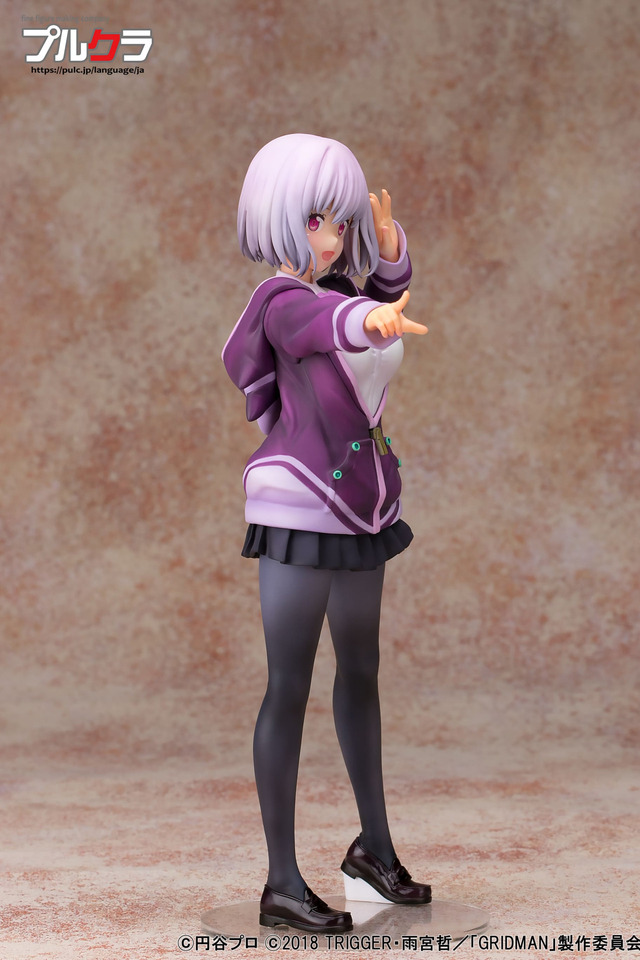 「SSSS.GRIDMAN 1/6スケール『新条アカネ』PVC製塗装済完成品」13,800円（税抜）（C）円谷プロ（C）2018 TRIGGER・雨宮哲／「GRIDMAN」製作委員会