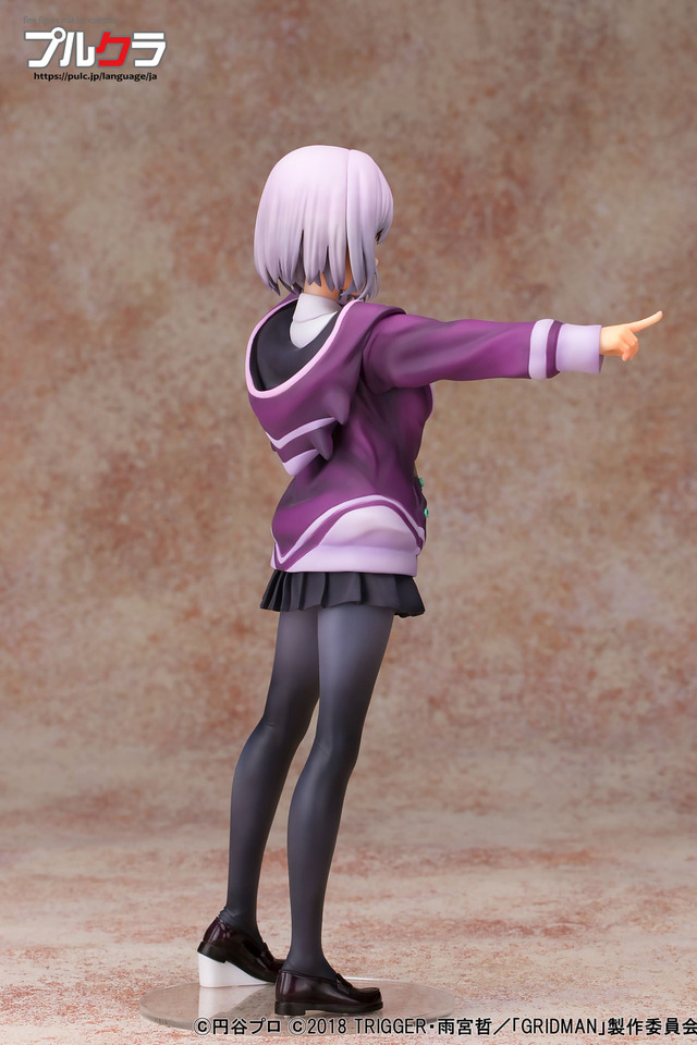 「SSSS.GRIDMAN 1/6スケール『新条アカネ』PVC製塗装済完成品」13,800円（税抜）（C）円谷プロ（C）2018 TRIGGER・雨宮哲／「GRIDMAN」製作委員会