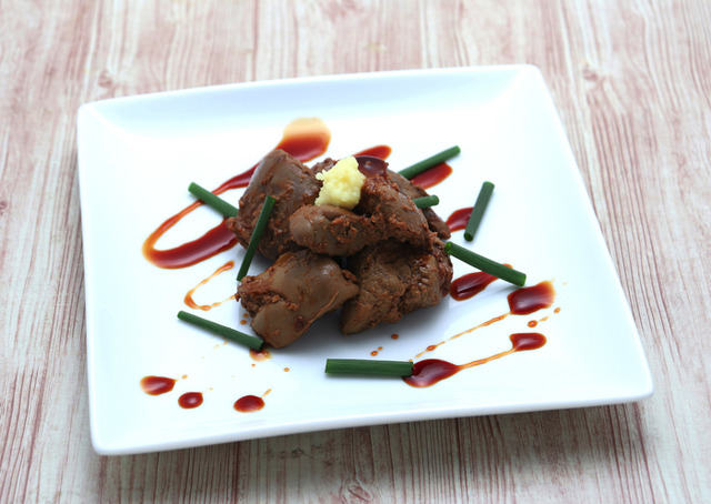 「鶏レバーワイン煮」