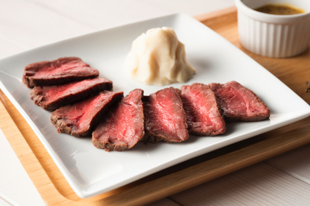 「冷製低温ローストビーフ」