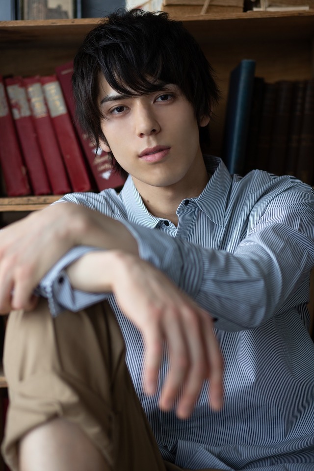 芹沢春輝役 加藤将