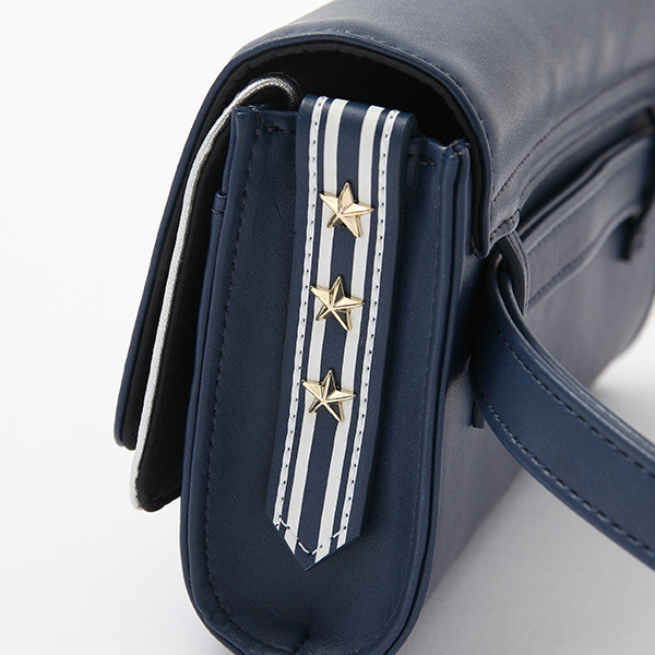 ロイ・マスタングモデル　ウエストポーチ：10,800円(税別)（C）Hiromu Arakawa/SQUARE ENIX