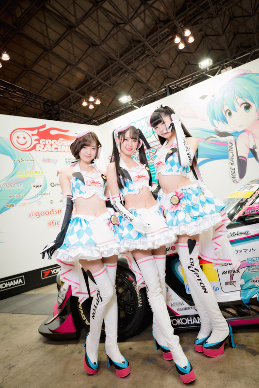 【コスプレ】「ワンフェス2019冬」初音ミクに扮したコンパニオンさんに注目！ GSRコーナー【写真34枚】