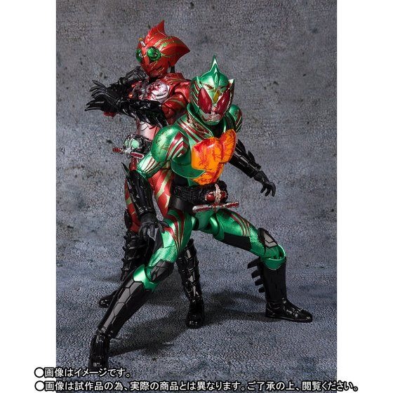 「S.H.Figuarts 仮面ライダーアマゾンズ 最後ノ審判セット」11,880円（税込）（C）石森プロ・東映