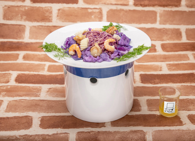 怪盗キッドのイリュージョンパスタ　　1,590円（C）青山剛昌／小学館・読売テレビ・TMS 1996（C）2019 青山剛昌／名探偵コナン製作委員会