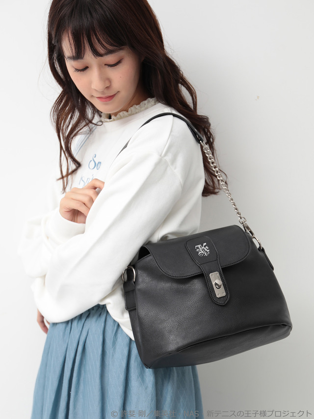 earth music＆ecology Japan Label ×「新テニスの王子様」王国パーティー2WAYバッグ 価格：6,390円+税（C）許斐剛/集英社・NAS・新テニスの王子様プロジェクト