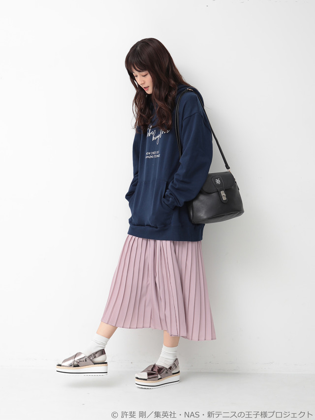 earth music＆ecology Japan Label ×「新テニスの王子様」王国パーティー2WAYバッグ 価格：6,390円+税（C）許斐剛/集英社・NAS・新テニスの王子様プロジェクト